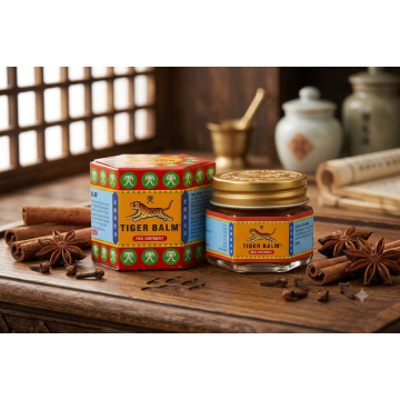 Dầu xoa Tiger Balm Red (紅)